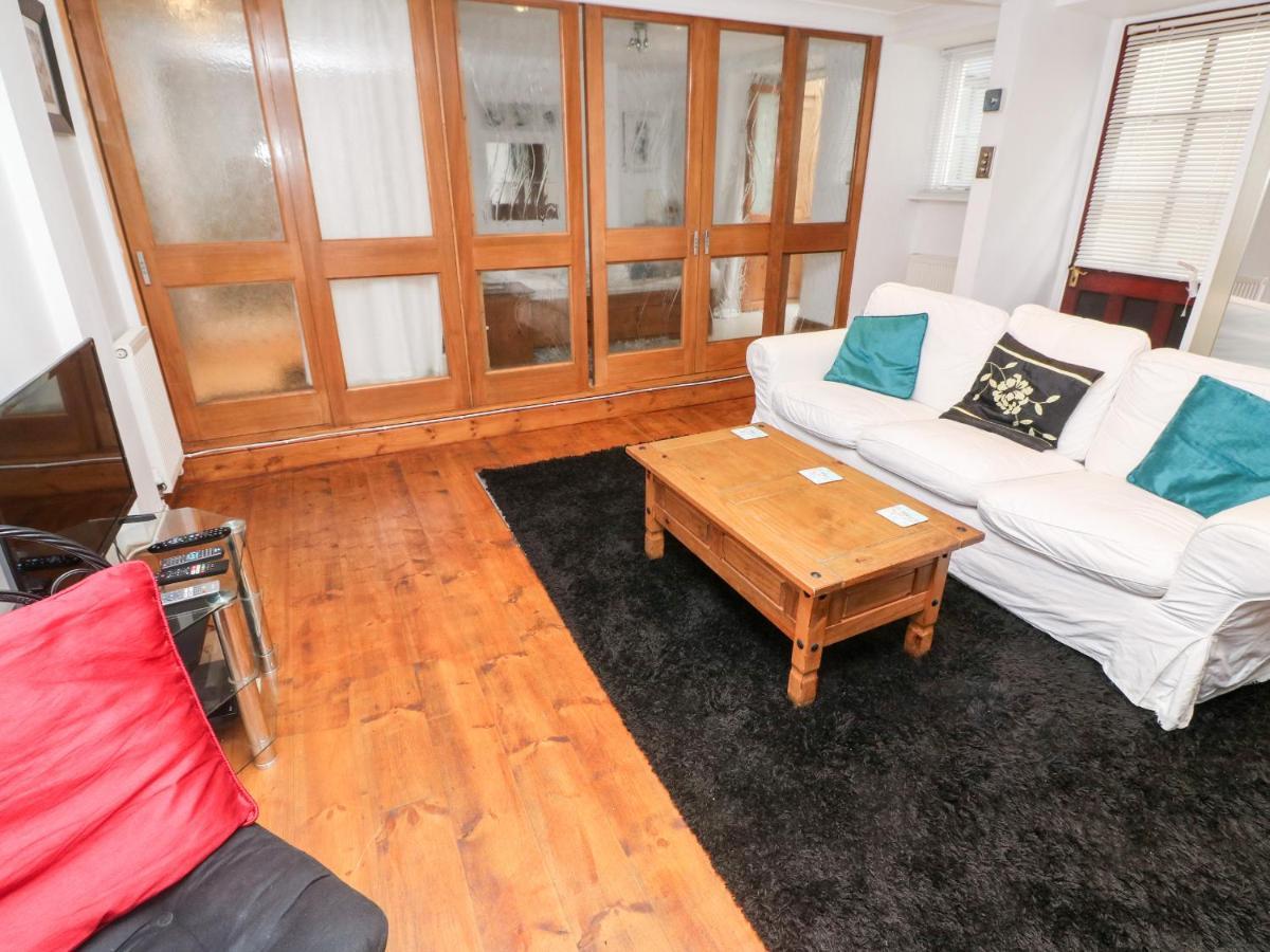 דירות פנרין Maia House מראה חיצוני תמונה